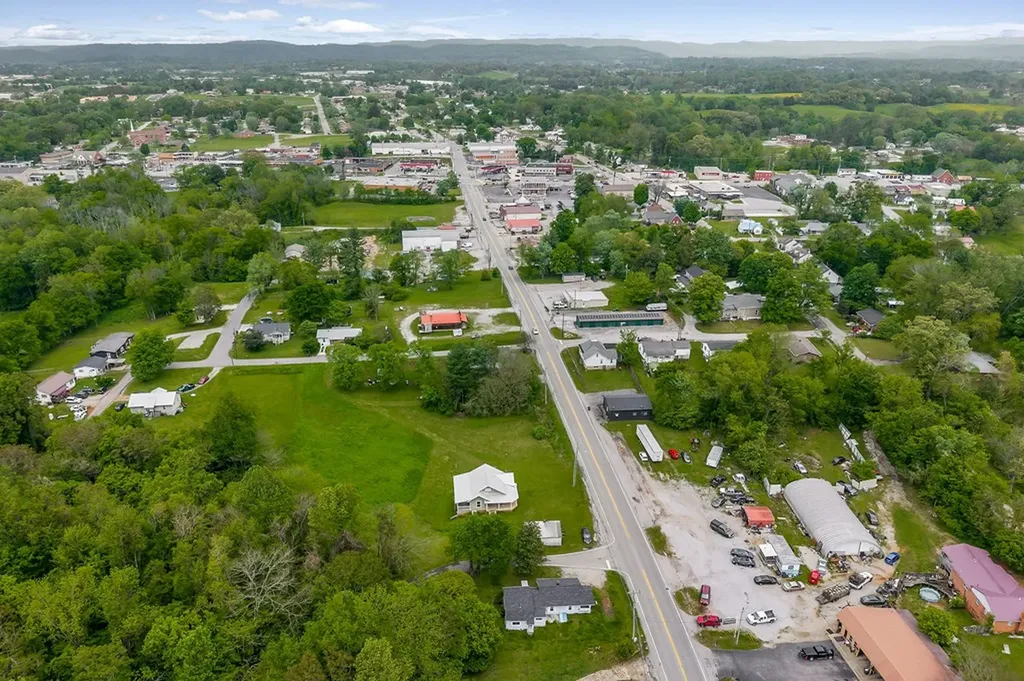 147 Mayberry Street Sparta TN 38583