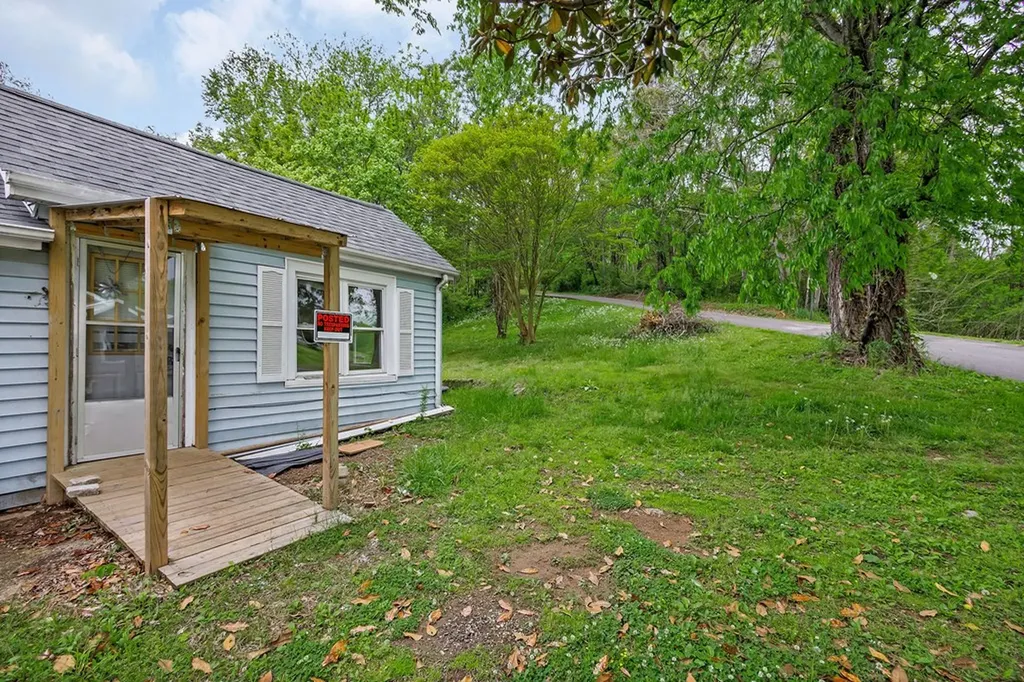 147 Mayberry Street Sparta TN 38583