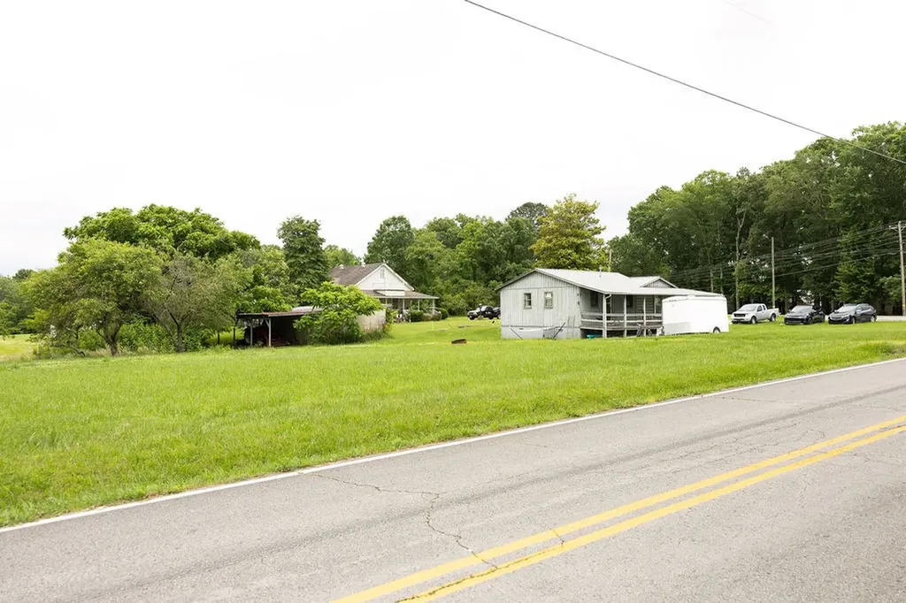 1003 Saxony Avenue Jamestown TN 38556