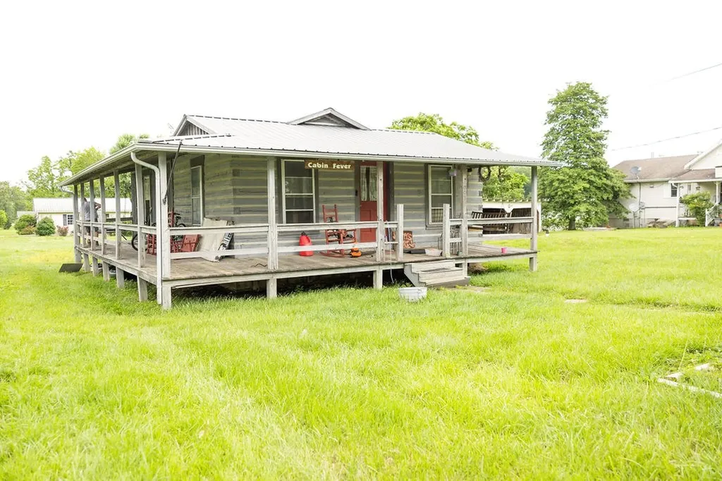 1003 Saxony Avenue Jamestown TN 38556