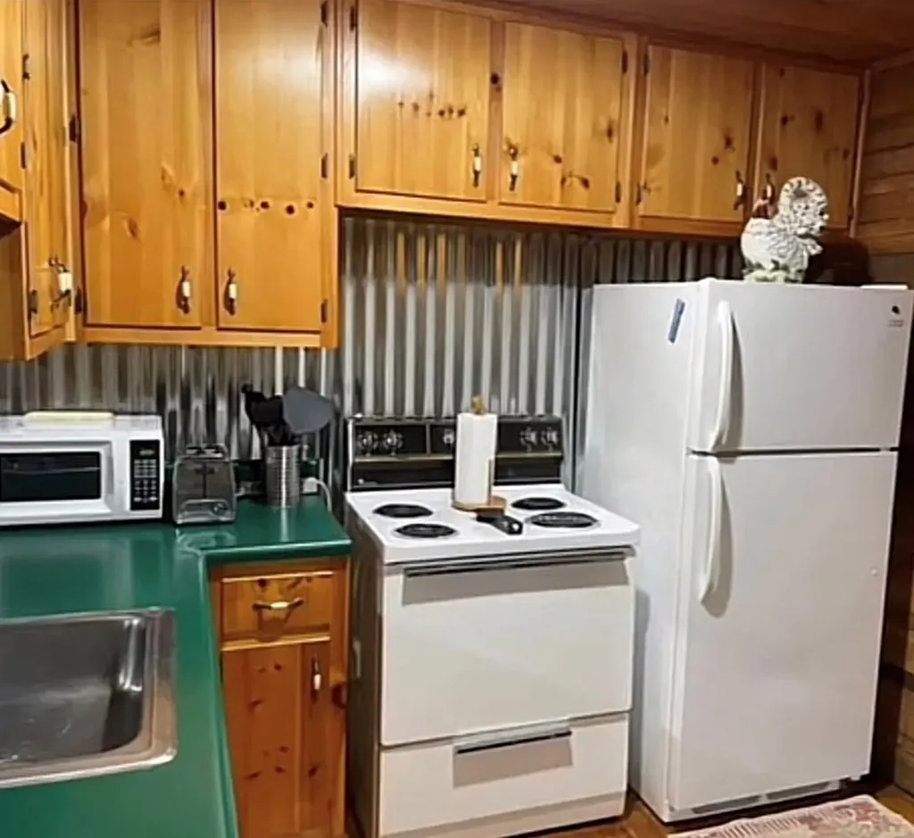 1003 Saxony Avenue Jamestown TN 38556