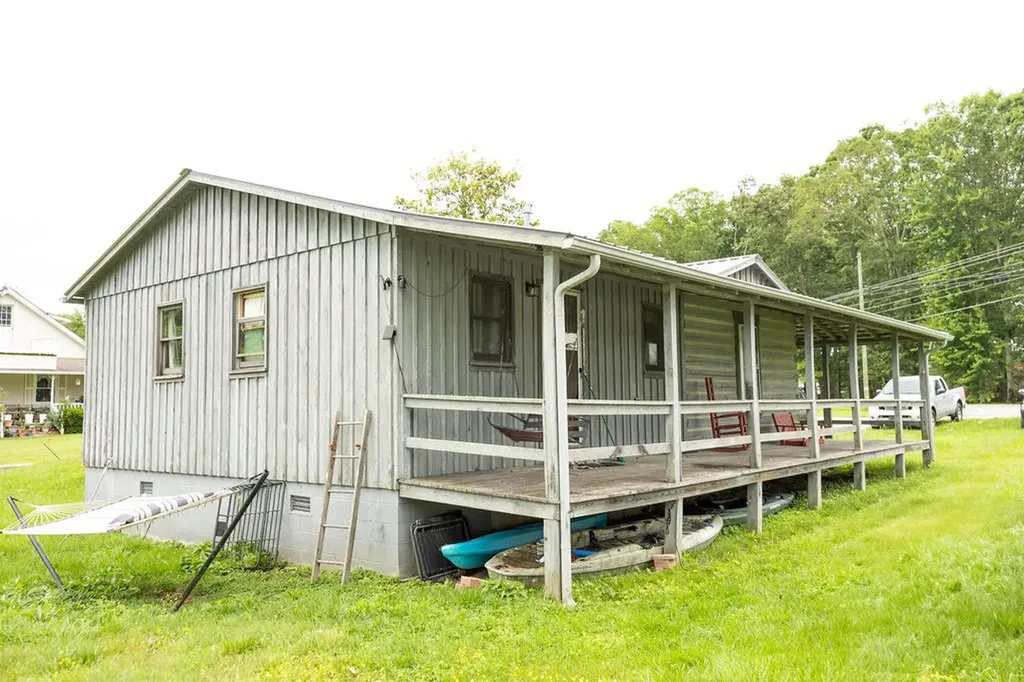 1003 Saxony Avenue Jamestown TN 38556