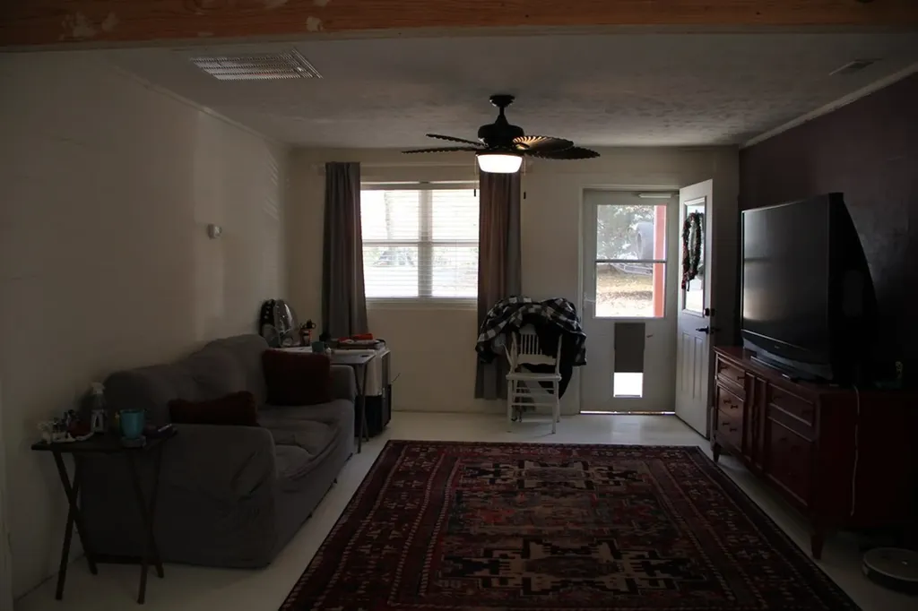 214 Holiday Lane Sparta TN 38583