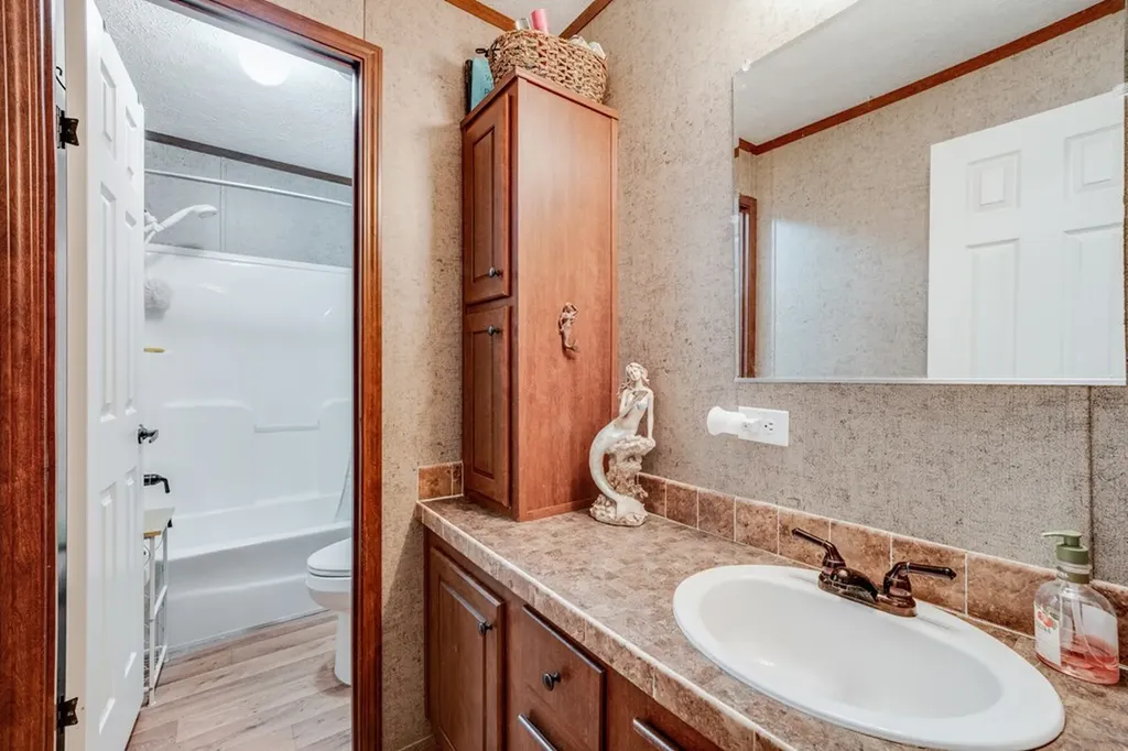 6826 Smithville Highway Silver Point TN 38582