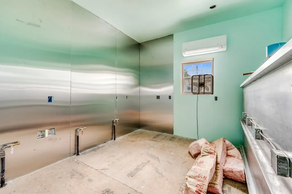 6826 Smithville Highway Silver Point TN 38582