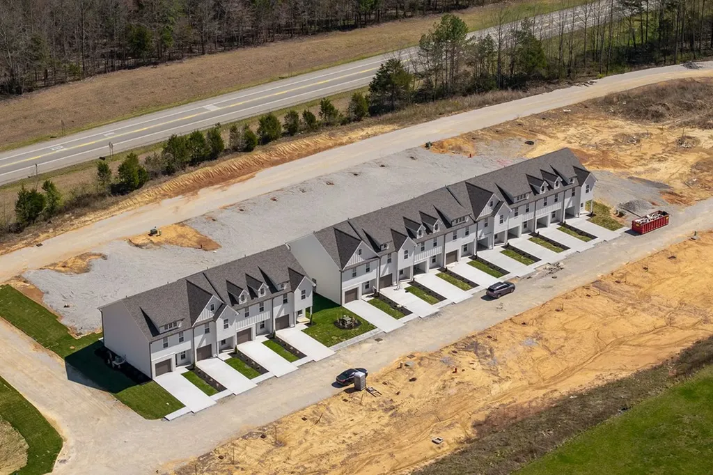 342 Legends Circle Baxter TN 38544