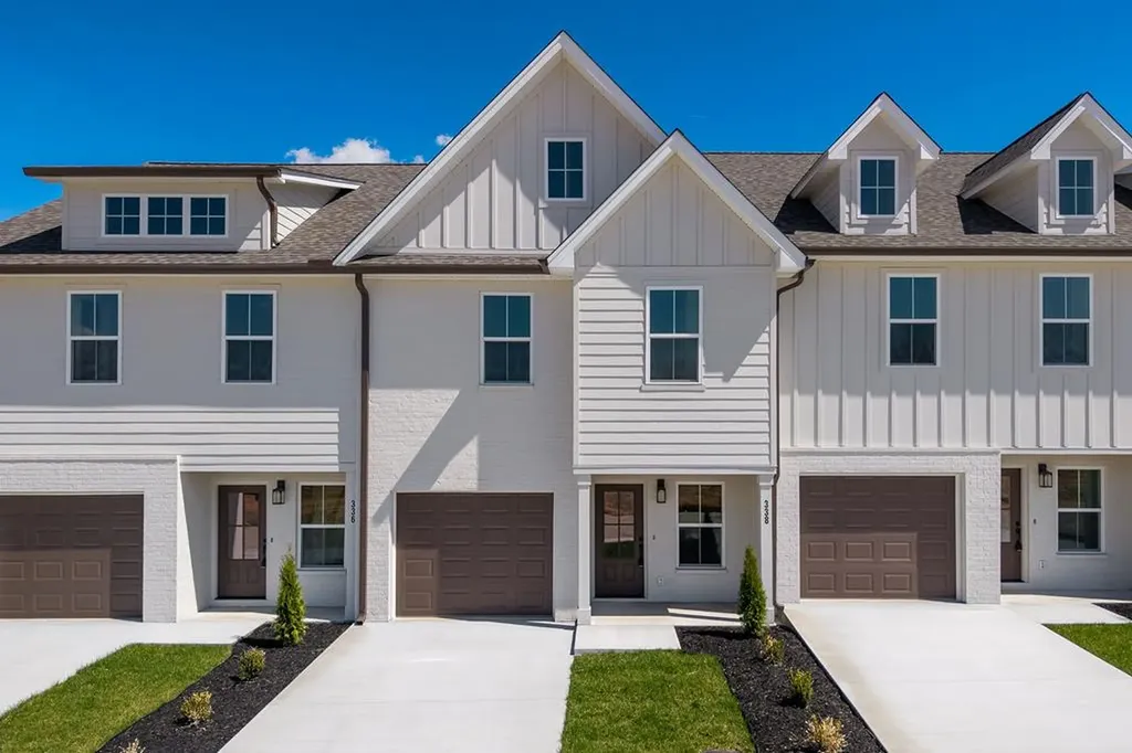 338 Legends Circle Baxter TN 38544