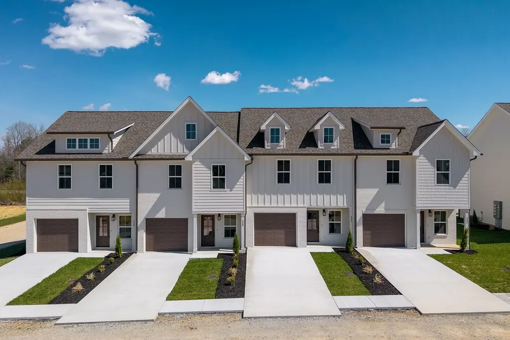 340 Legends Circle Baxter TN 38544