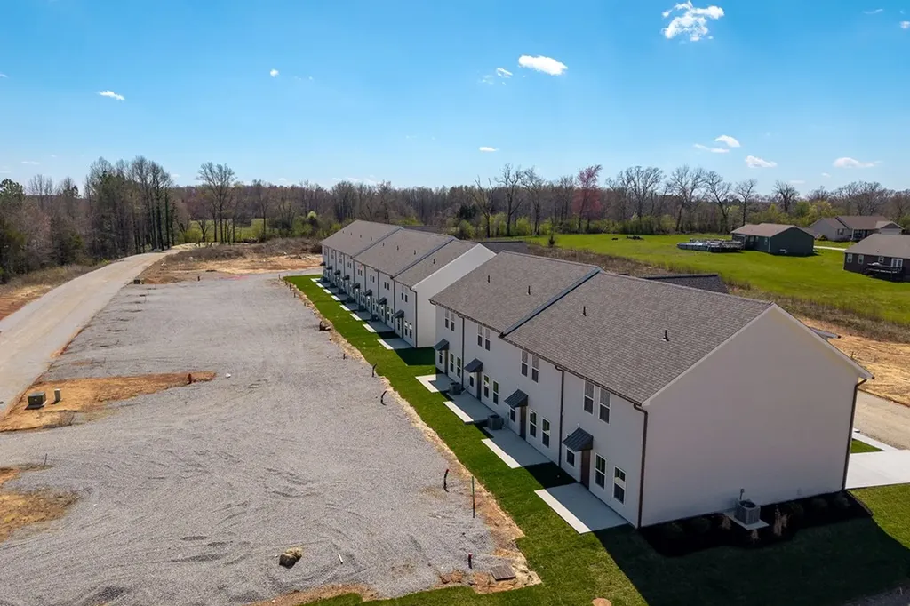 336 Legends Circle Baxter TN 38544