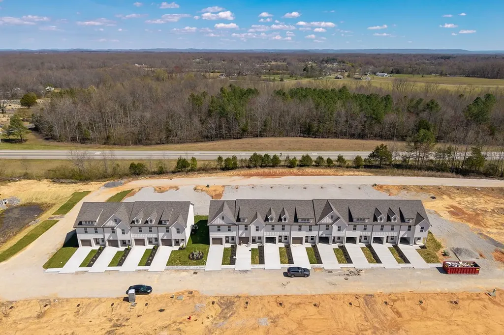 336 Legends Circle Baxter TN 38544