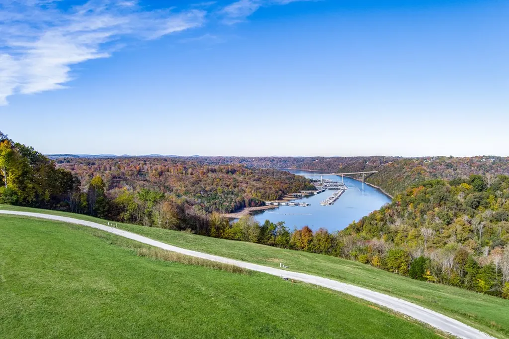 Lot 20 Amonett Circle Byrdstown TN 38549