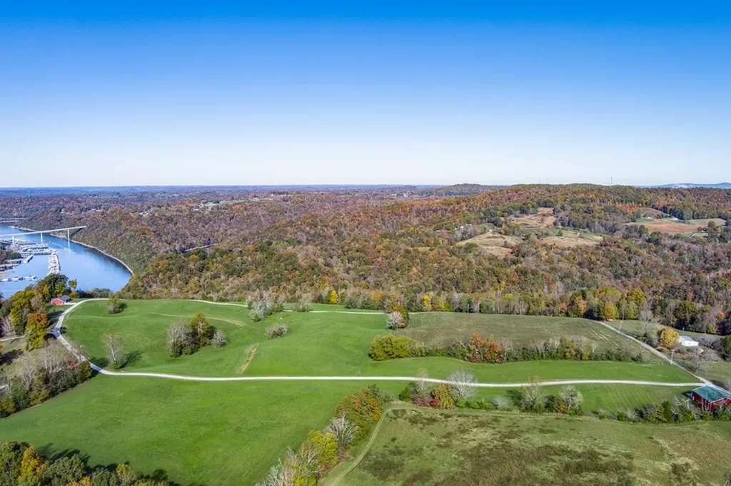 Lot 18 Amonett Circle Byrdstown TN 37067