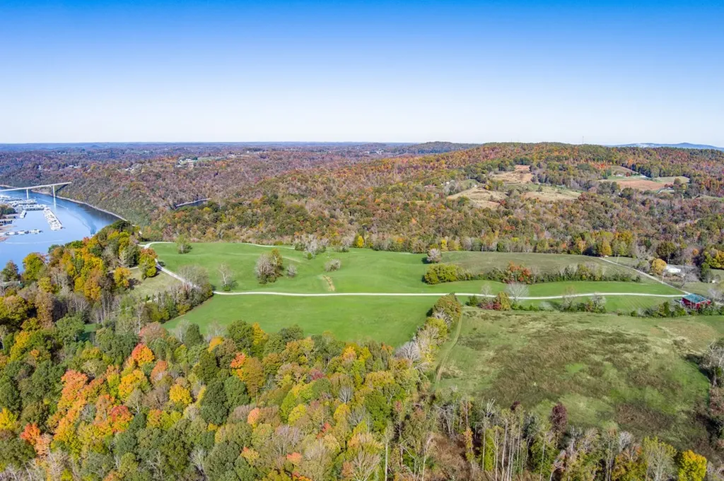 Lot 18 Amonett Circle Byrdstown TN 37067