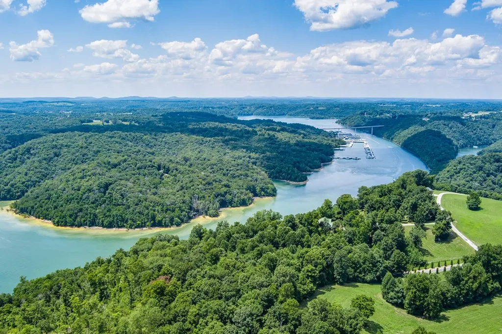 Lot 18 Amonett Circle Byrdstown TN 37067