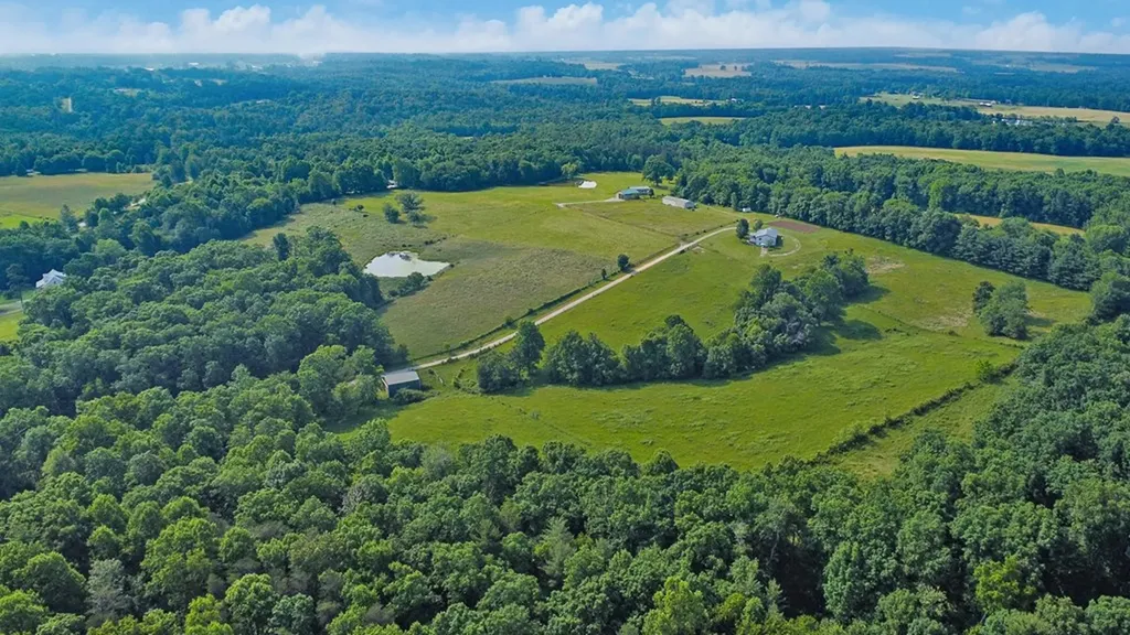 4250 Standing Rock Road Jamestown TN 38556