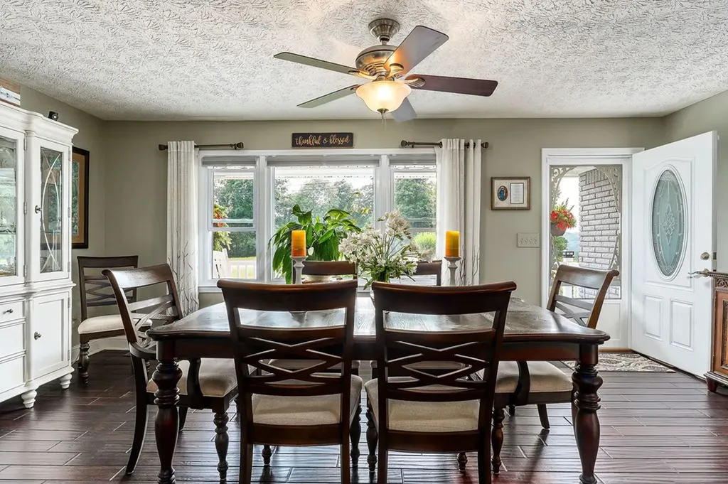 2376 Hurricane Ridge Road Smithville TN 37166