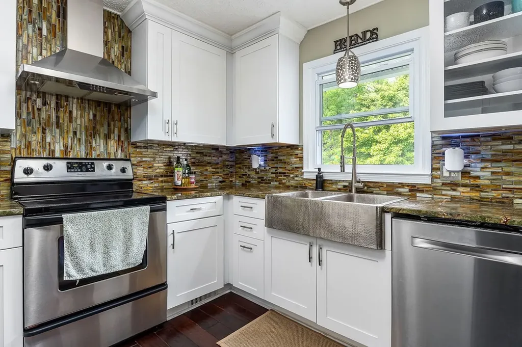 2376 Hurricane Ridge Road Smithville TN 37166