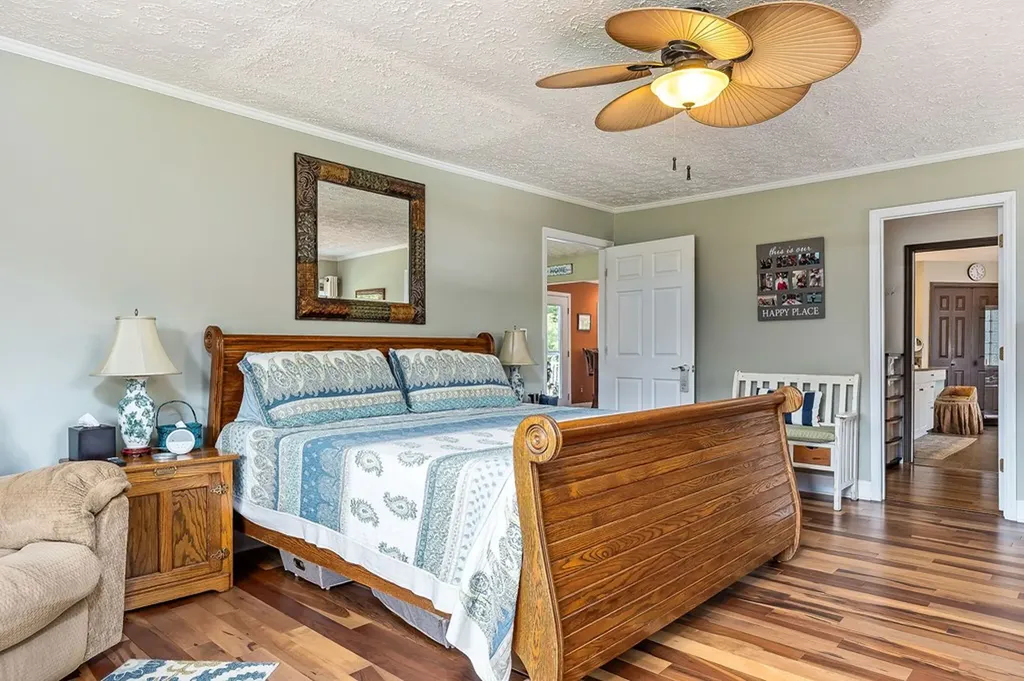 2376 Hurricane Ridge Road Smithville TN 37166