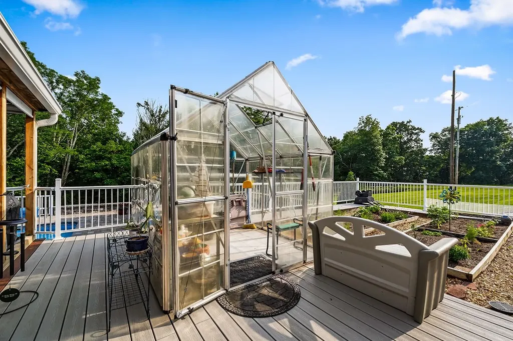 2376 Hurricane Ridge Road Smithville TN 37166