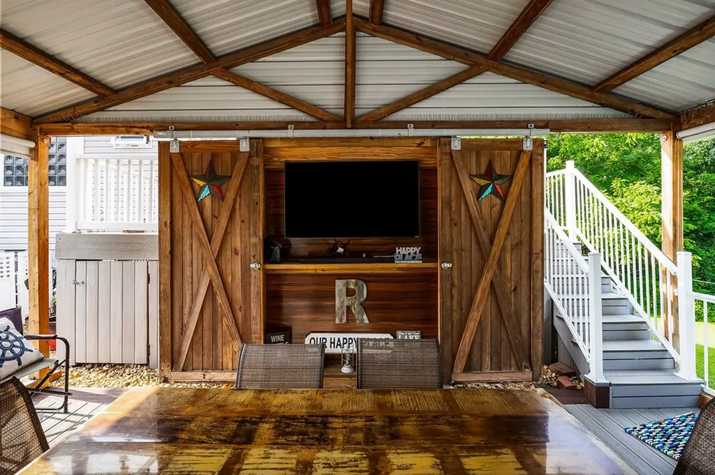 2376 Hurricane Ridge Road Smithville TN 37166