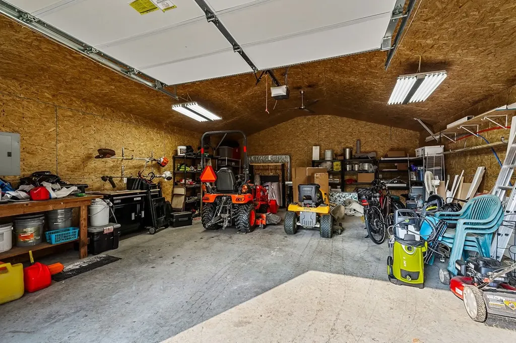 2376 Hurricane Ridge Road Smithville TN 37166