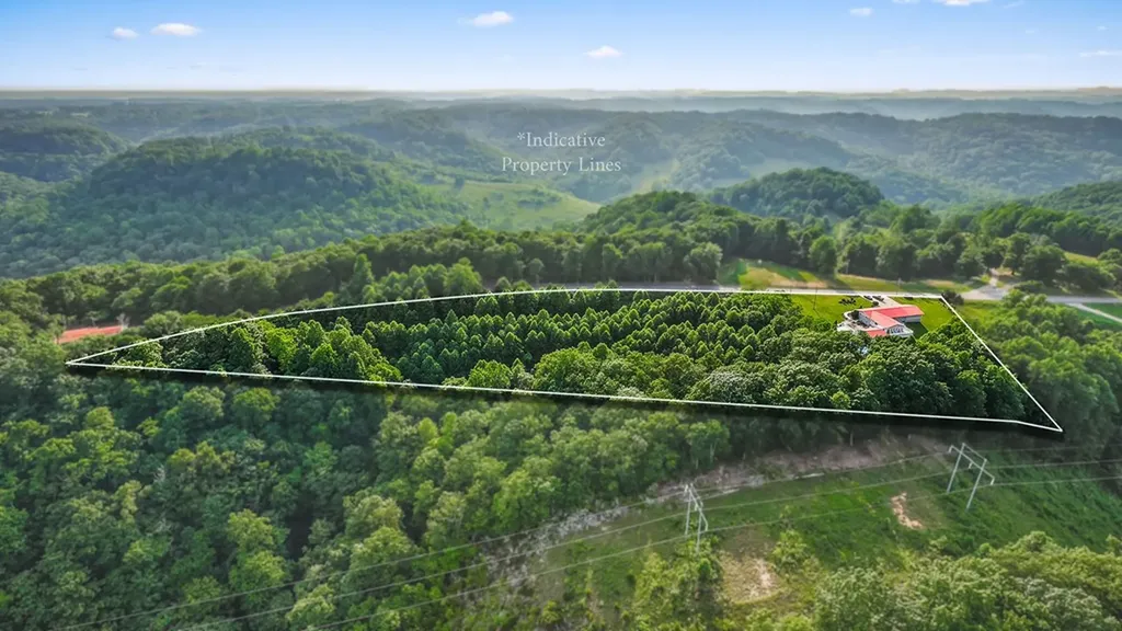 2376 Hurricane Ridge Road Smithville TN 37166