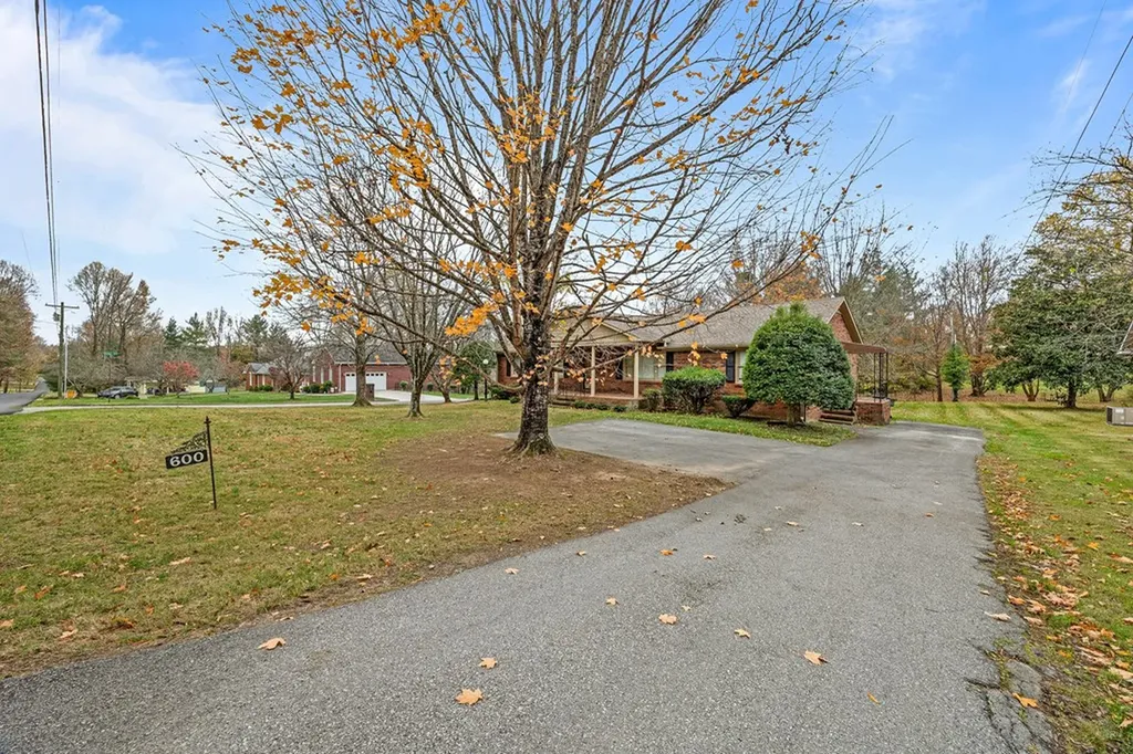 600 N Pickard Avenue Cookeville TN 38501