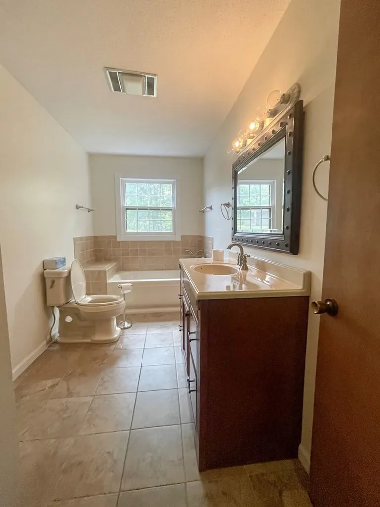 56 Robbins Nest Drive Crossville TN 38571