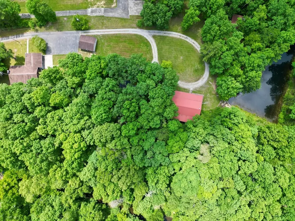 56 Robbins Nest Drive Crossville TN 38571