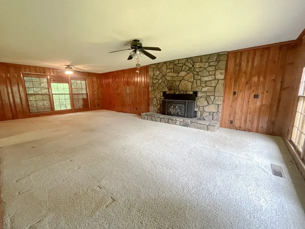 56 Robbins Nest Drive Crossville TN 38571