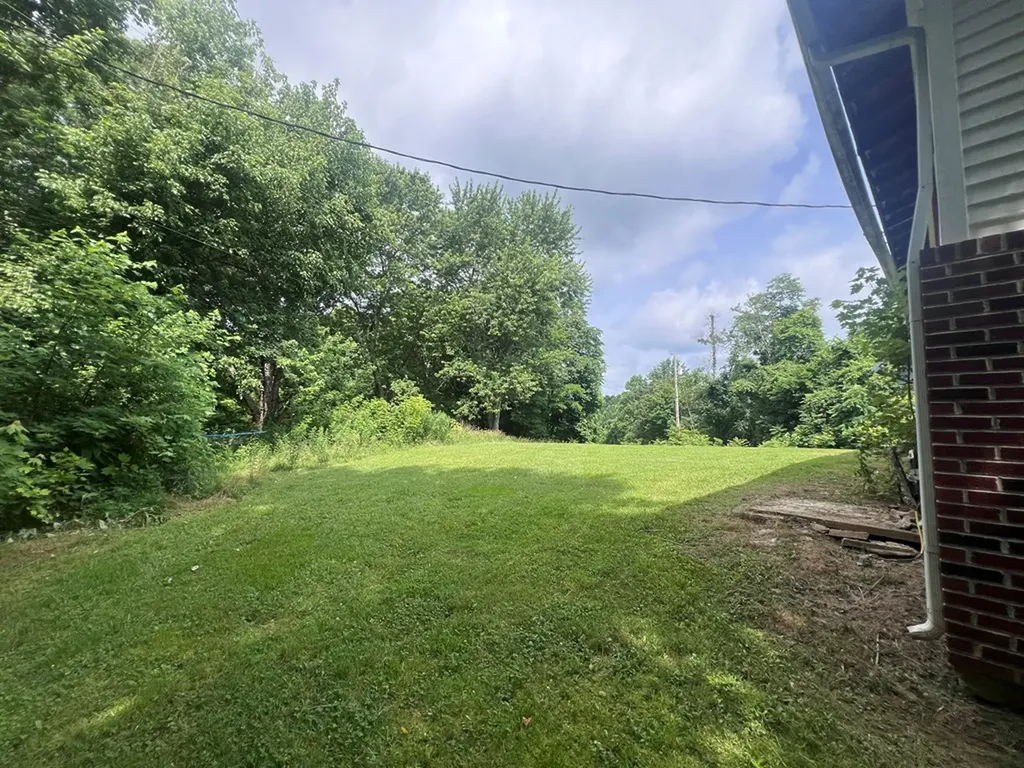 1311 Old Union Road Hilham TN 38568