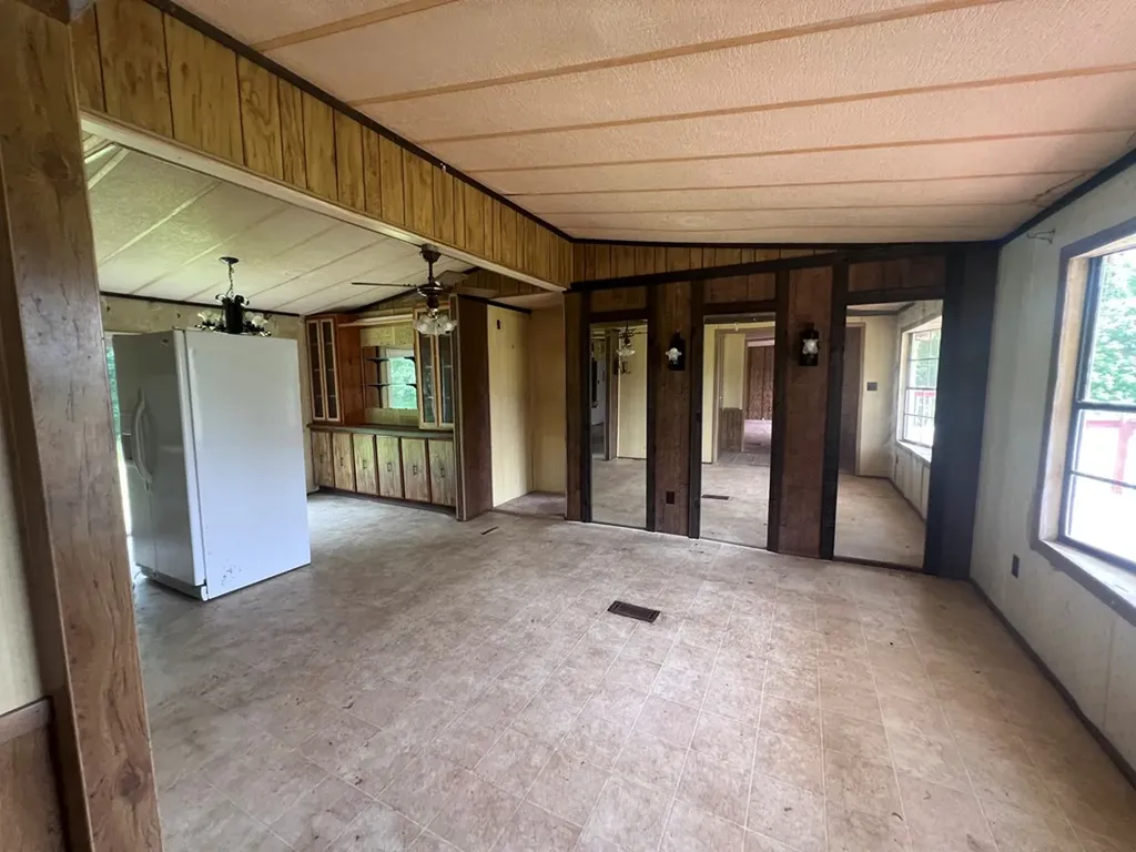 1311 Old Union Road Hilham TN 38568