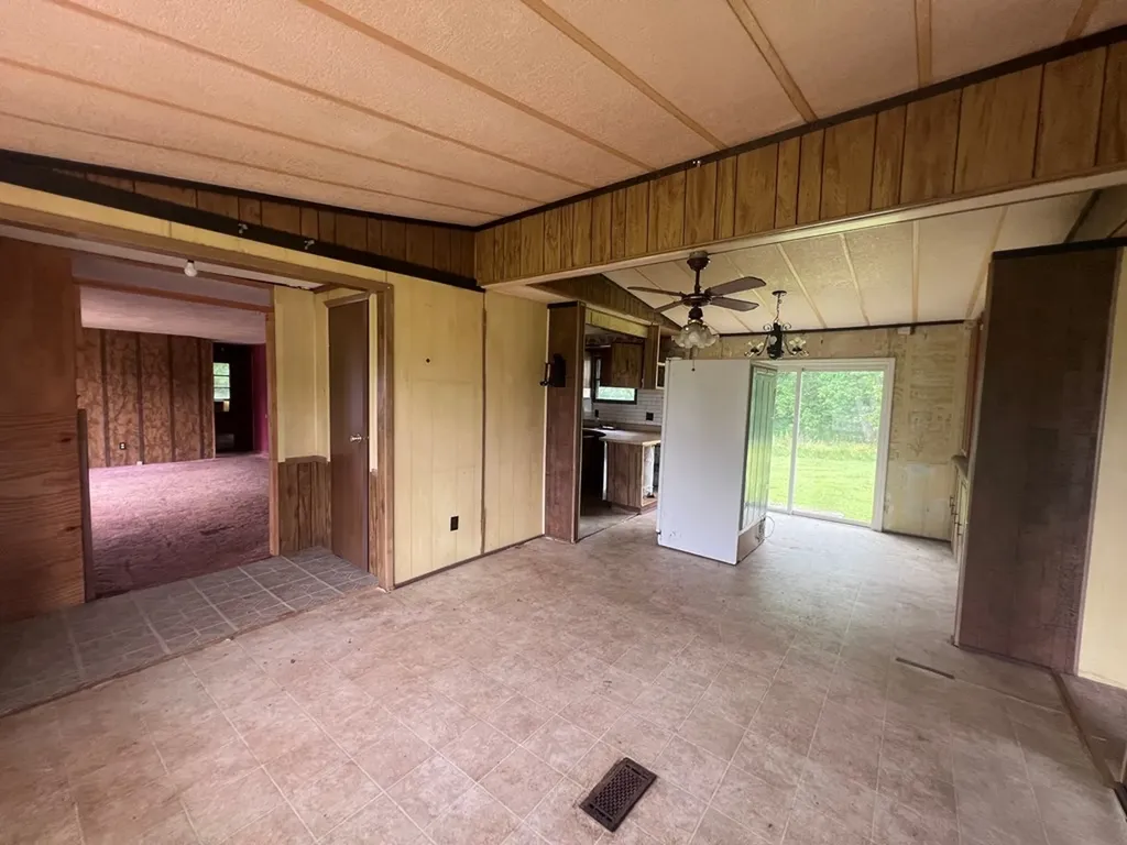 1311 Old Union Road Hilham TN 38568