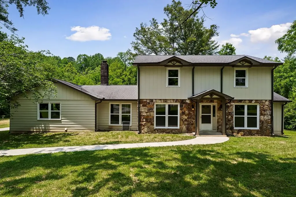 1409 Robert Lane Cookeville TN 38506