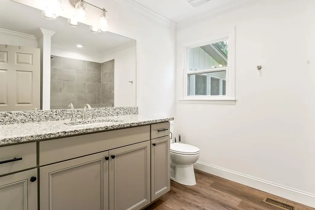 1409 Robert Lane Cookeville TN 38506