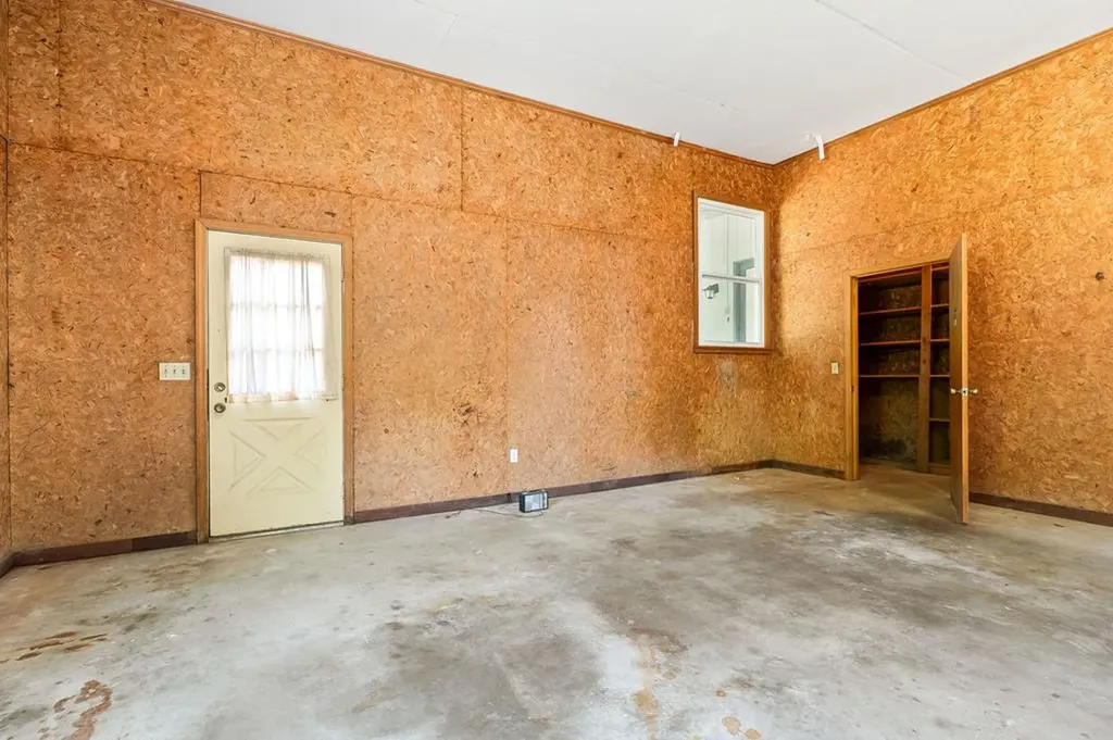 1409 Robert Lane Cookeville TN 38506