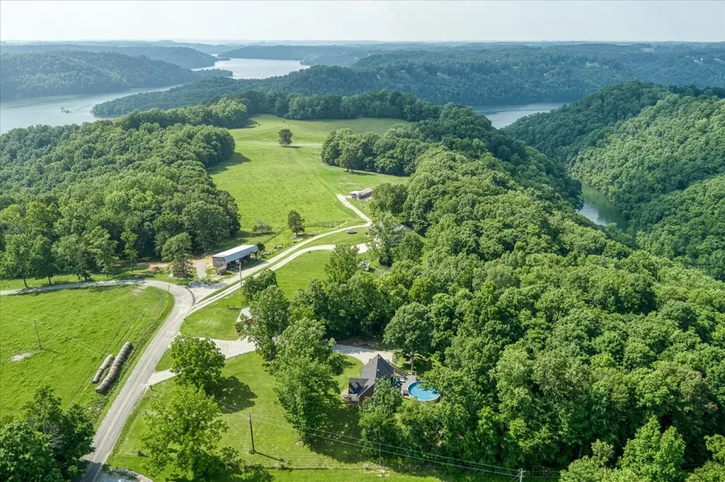 1250 Hill Cemetery Road Monroe TN 38573