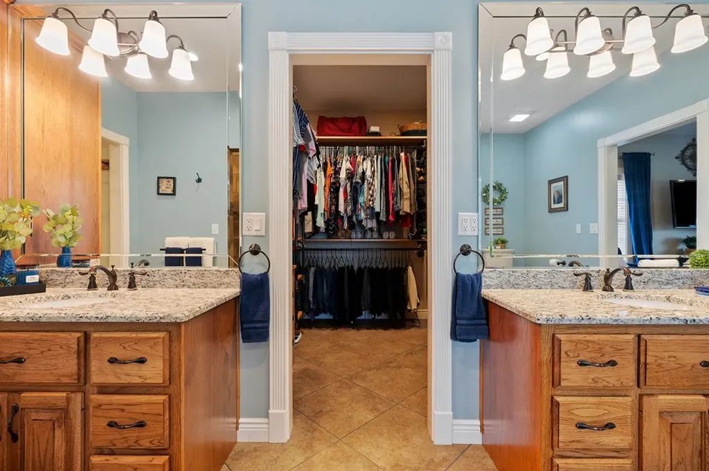 3292 Moss Arcott Celina TN 38551