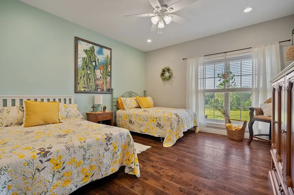 3292 Moss Arcott Celina TN 38551