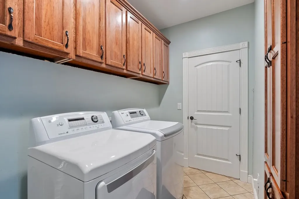 3292 Moss Arcott Celina TN 38551