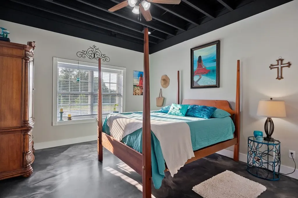 3292 Moss Arcott Celina TN 38551