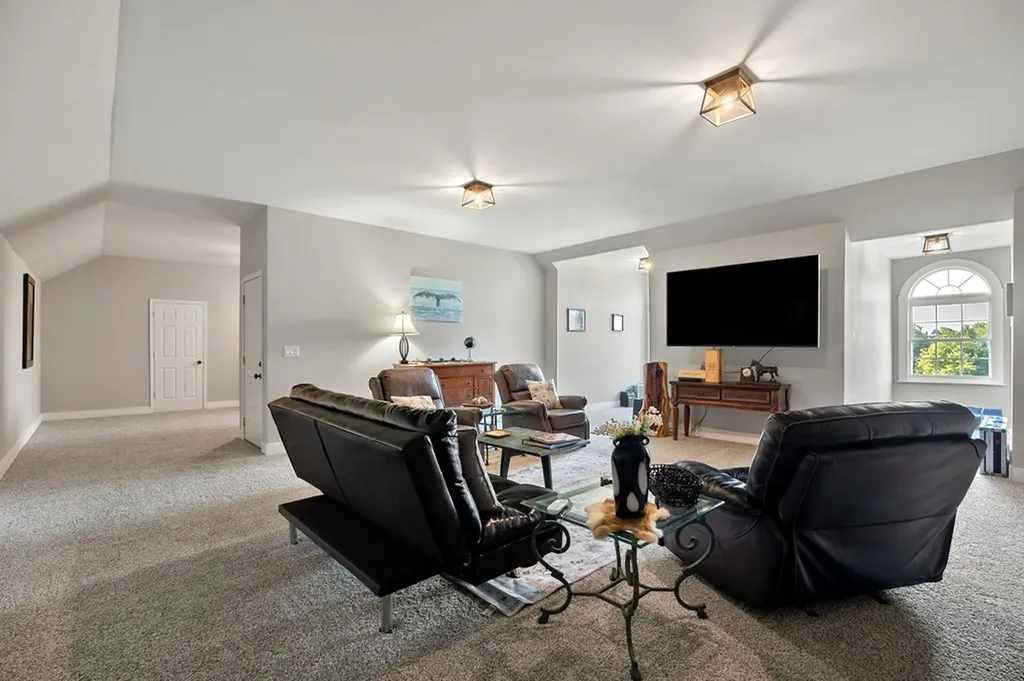 3292 Moss Arcott Celina TN 38551