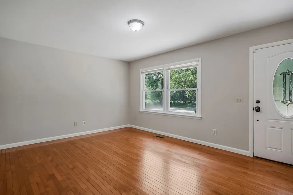 114 Thompson Lane Cookeville TN 38506