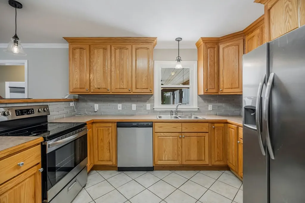 114 Thompson Lane Cookeville TN 38506