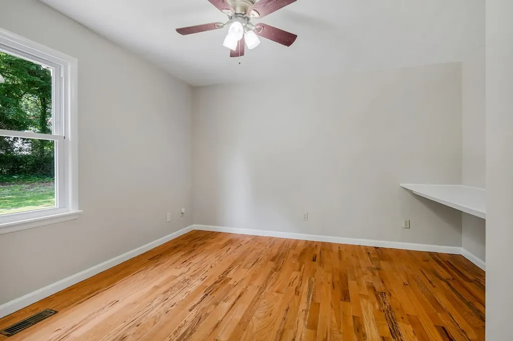 114 Thompson Lane Cookeville TN 38506