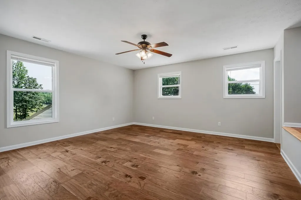 114 Thompson Lane Cookeville TN 38506