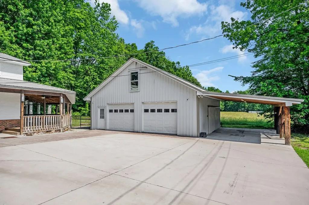 114 Thompson Lane Cookeville TN 38506