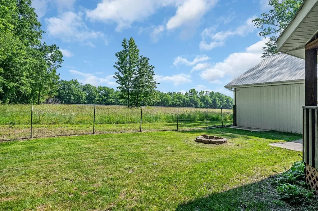 114 Thompson Lane Cookeville TN 38506