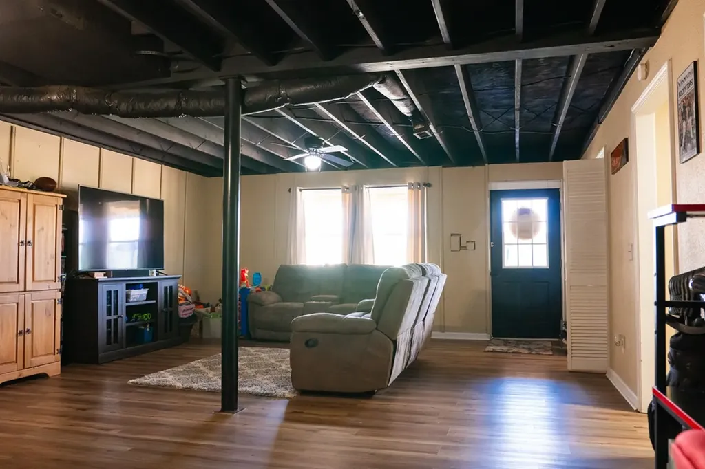 16945 Dodson Branch Highway Cookeville TN 38501