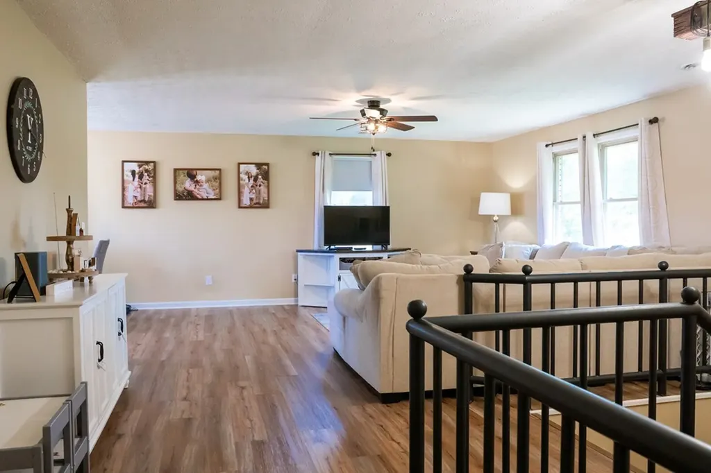 16945 Dodson Branch Highway Cookeville TN 38501